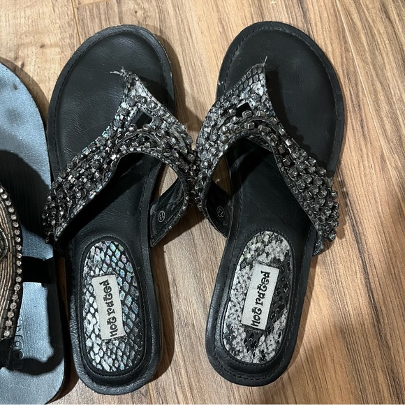2 Not Rated Beaded Sandals Bundle - Picture 3 of 8